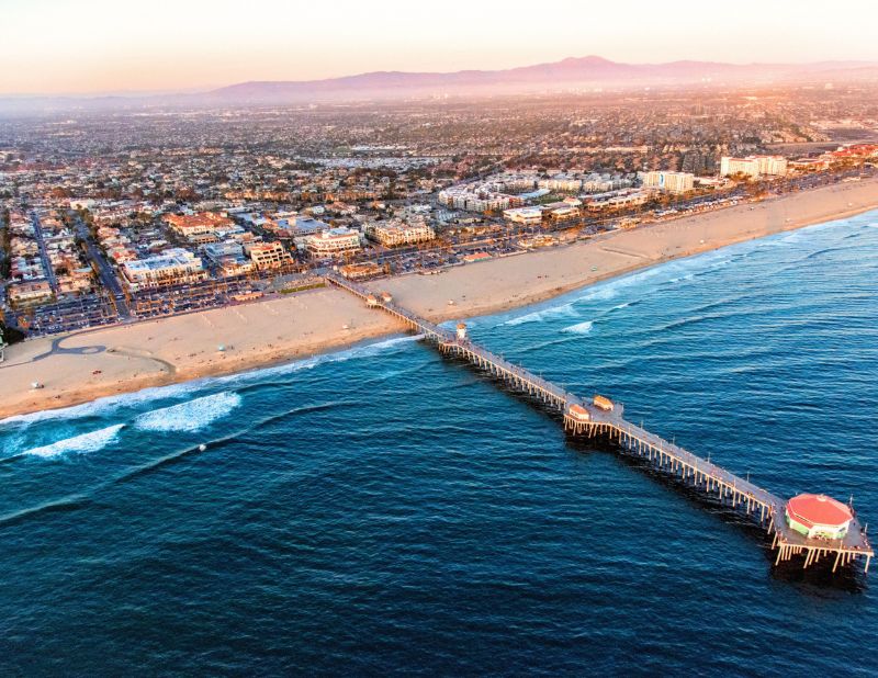 Downtown Huntington Beach